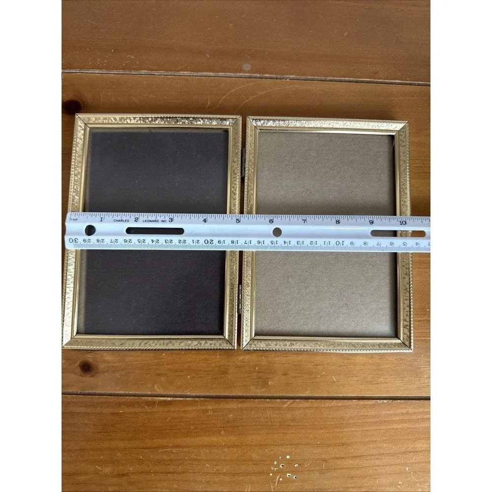 VINTAGE MCM GOLD BRASS HINGED STANDING FOLDING PICTURE FRAMES 5 X 7 PHOTOS